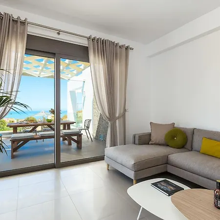 Eolia Iconic Villa, Walking Distance To The Beach, By Thinkvilla Villa