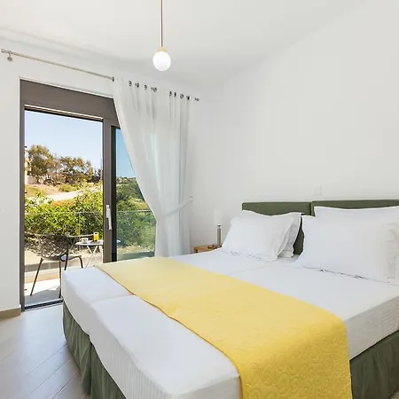 Villa Eolia Iconic Villa, Walking Distance To The Beach, By Thinkvilla