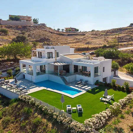 Eolia Iconic Villa, Walking Distance To The Beach, By Thinkvilla